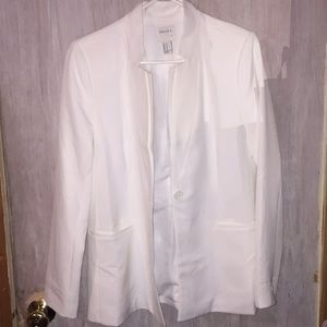 White Blazer 👔